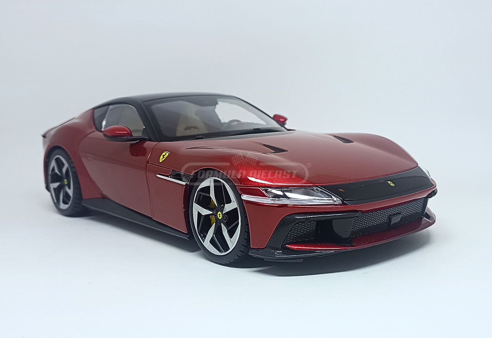 Ferrari 12Cilindri 2024 - Rosso Imola - Ed. Numerada e Limitada - 1:18 Polistil - 3