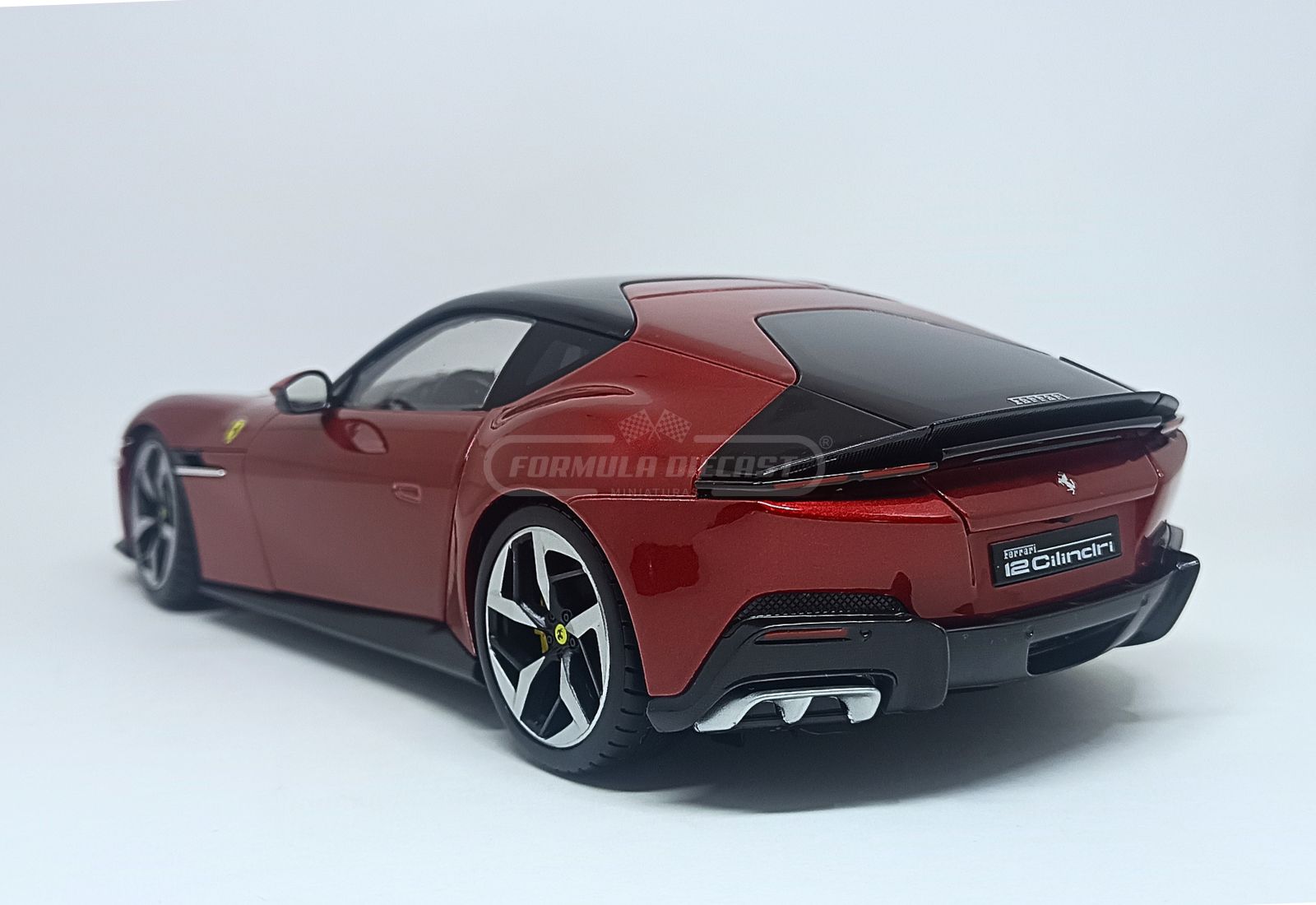 Ferrari 12Cilindri 2024 - Rosso Imola - Ed. Numerada e Limitada - 1:18 Polistil - 5