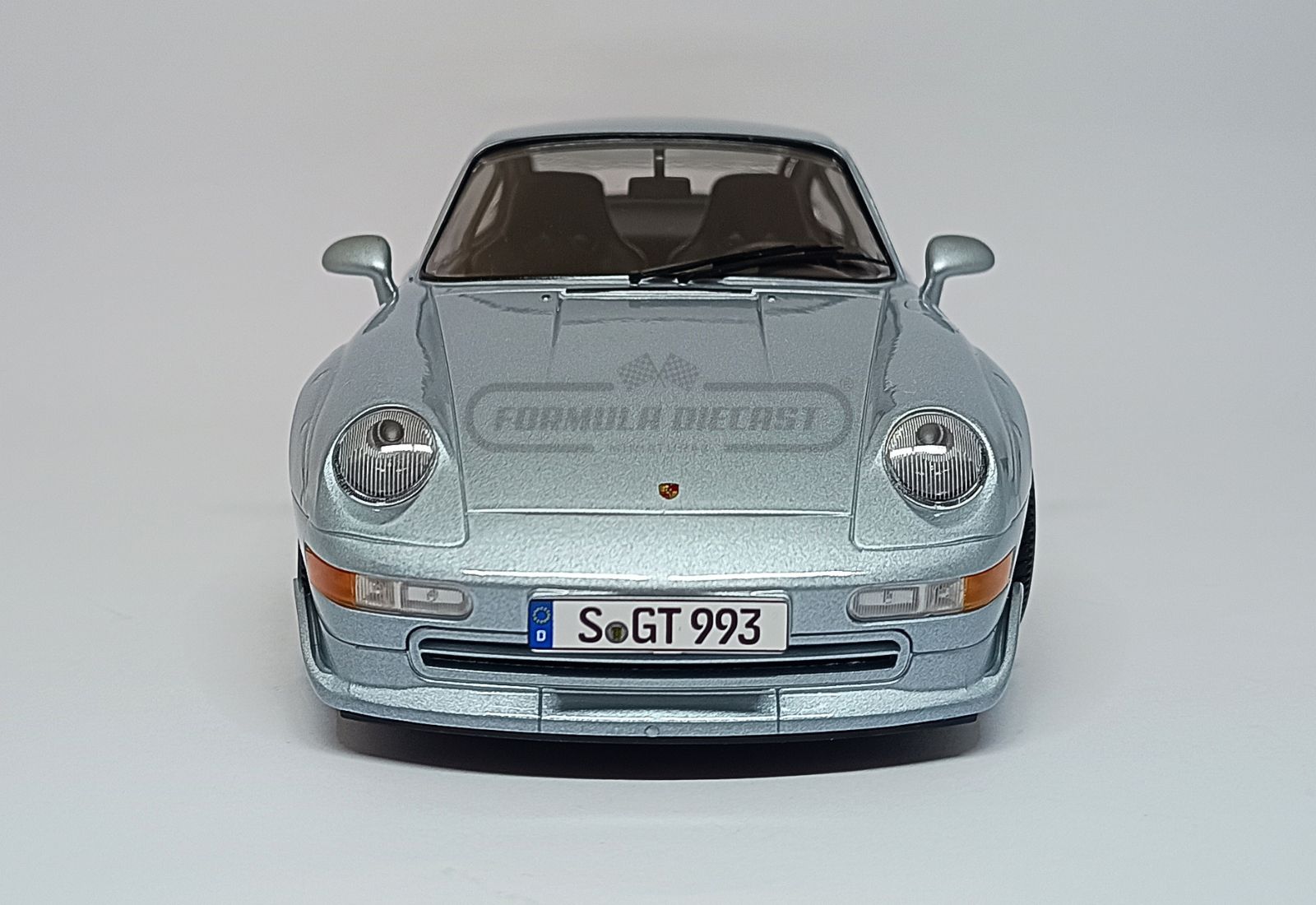 Porsche 911 993 GT2 Coupé 1996 c/ rodas Speedline - Prata - 1:18 KK-Scale - 2