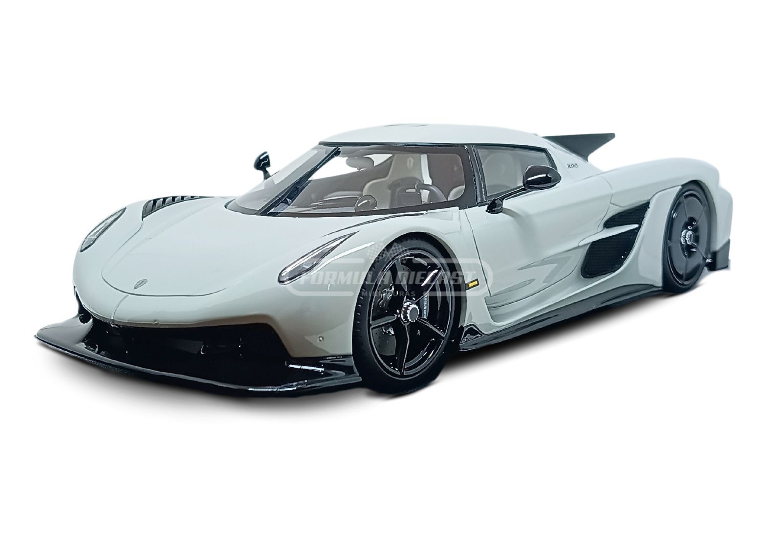Koenigsegg Jesko Absolut 2022 - Cinza - 1:18 GT Spirit - Ed. Limitada: 1.600 pçs.