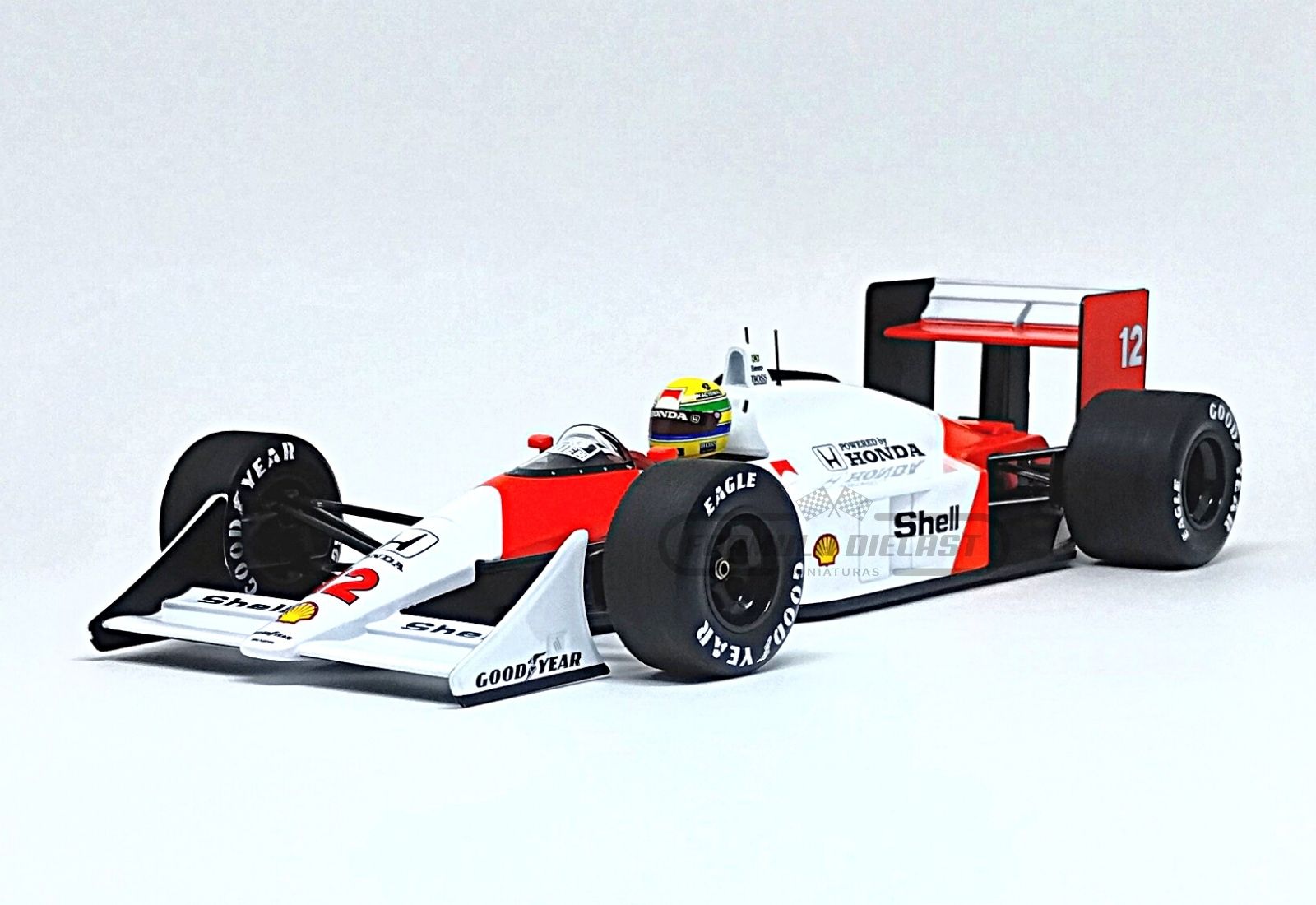 McLaren Honda MP4/4 #12 Ayrton Senna - Campeão Mundial F1 1988 - 1:18 Minichamps