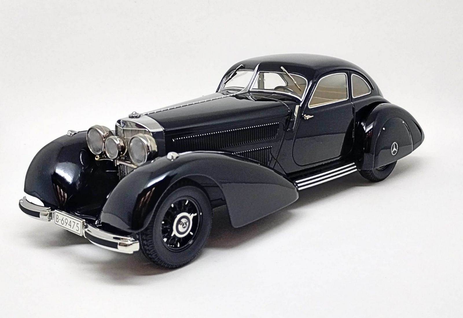 Mercedes-Benz 540K Freeway Courier 1938 - Preto - 1:18 KK-Scale