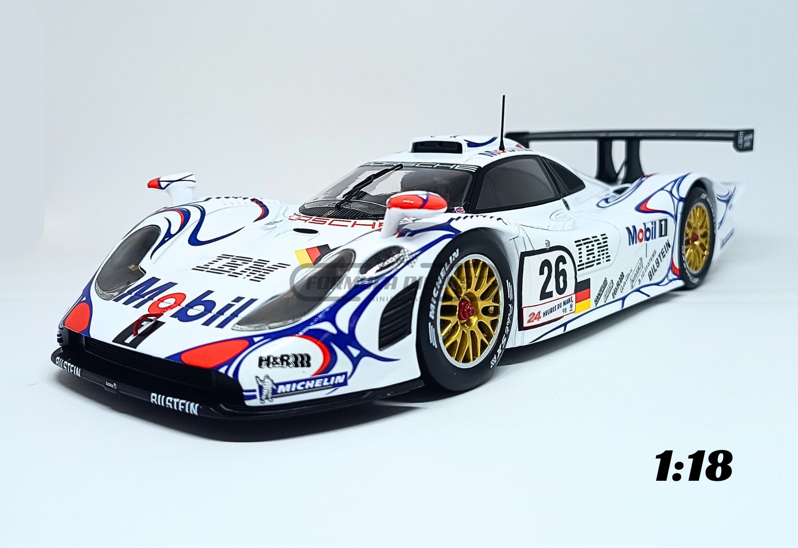 Porsche 911 GT1 #26 A. McNish/ L. Aiello/S. Ortelli - Vencedor 24h Le Mans 1998 - 1:18 Werk83